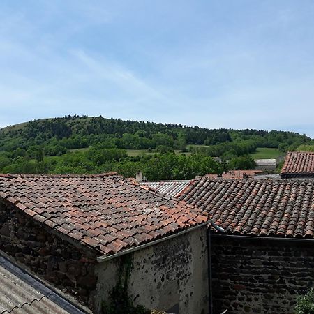 Maison De La Monne Olloix Rom bilde